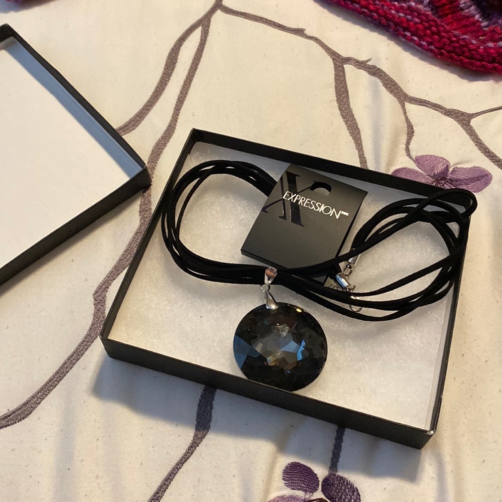 Black and silver pendant necklace